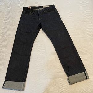 Rogue Territory Denim - Waist 33